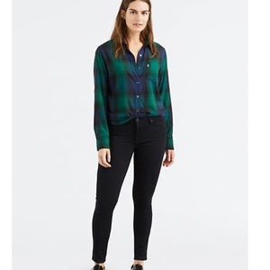 Levi’s 711 Skinny Soft Black 27 32